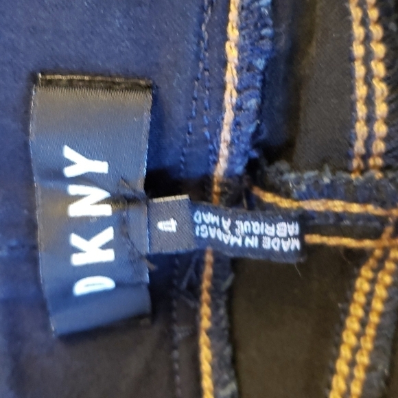 Dkny Jean Jeggings Dark Wash Like New EUC sz 4 - Picture 5 of 11